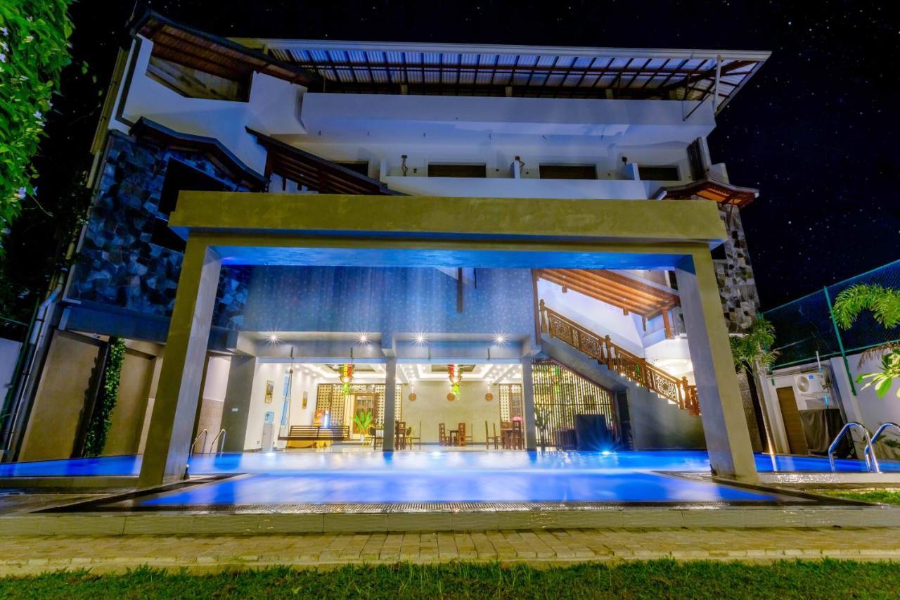 Polhena Grand Resort & Banquet Matara Esterno foto