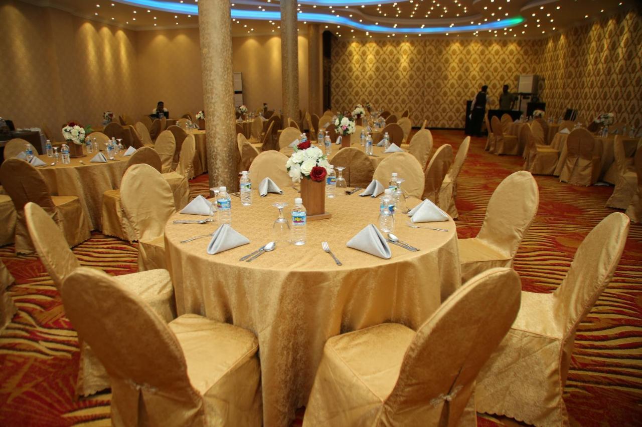 Polhena Grand Resort & Banquet Matara Esterno foto